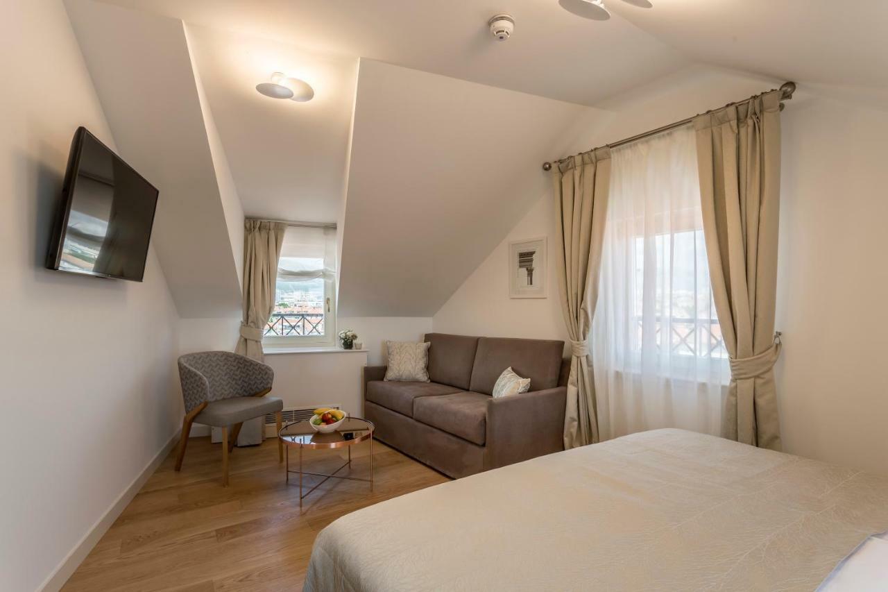 Residence Stine Σπλιτ Εξωτερικό φωτογραφία