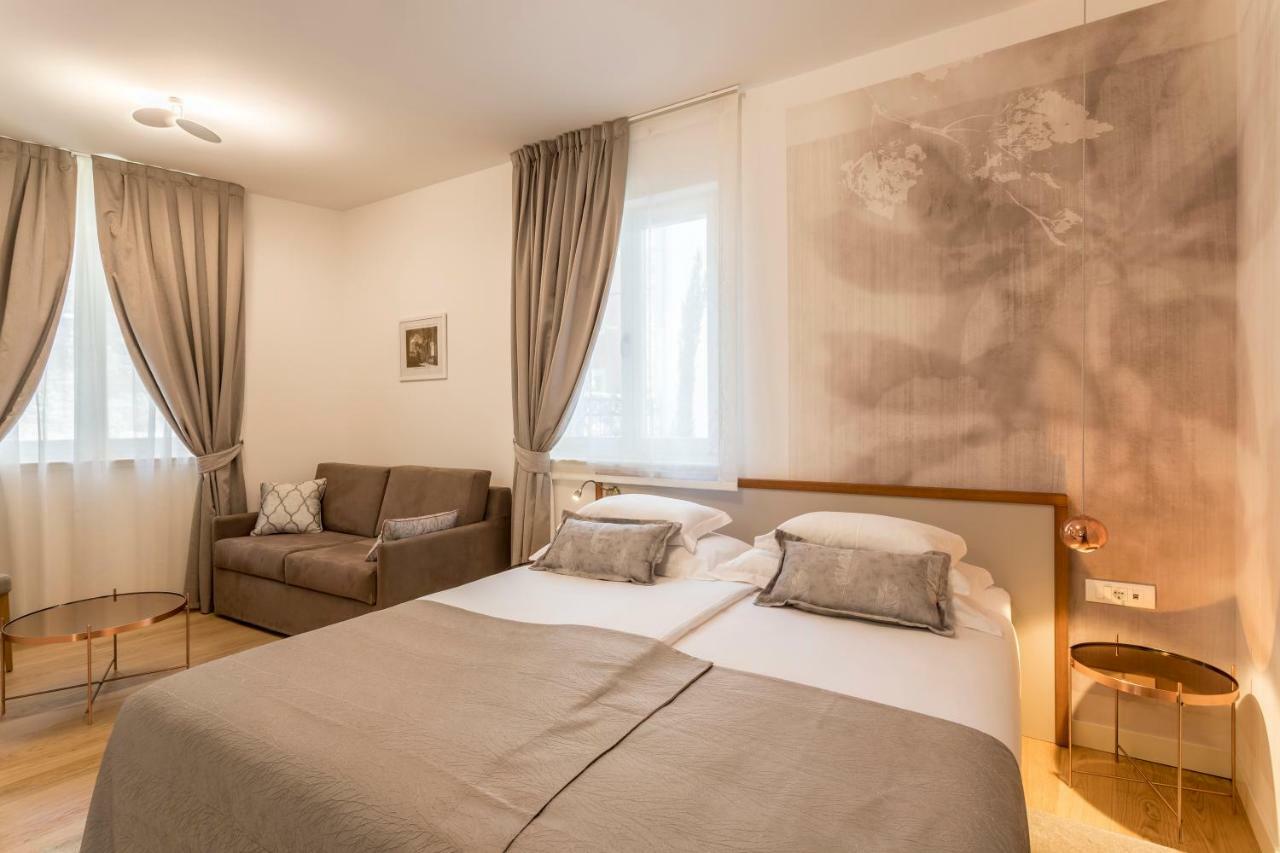 Residence Stine Σπλιτ Εξωτερικό φωτογραφία